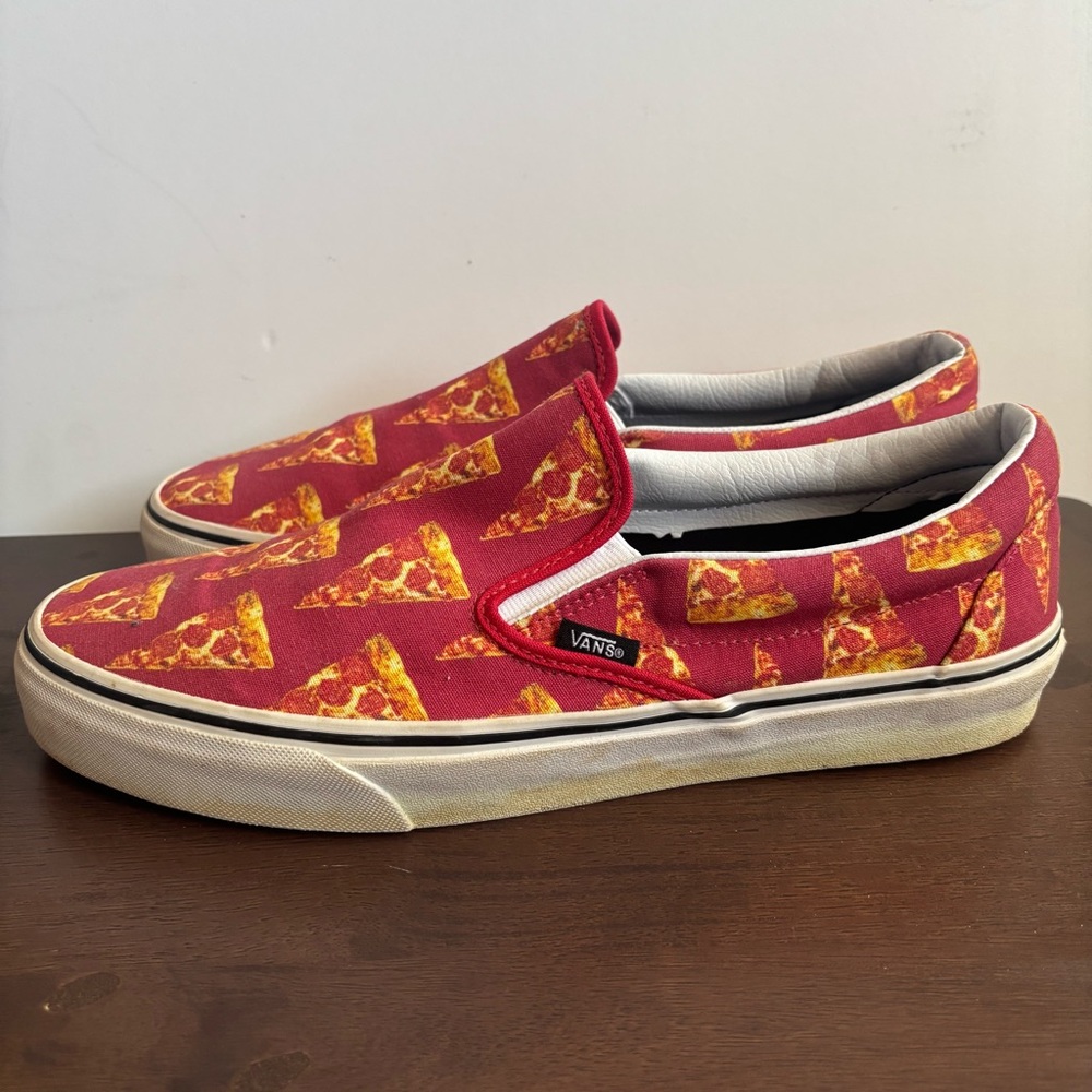 Vans pepperoni pizzas slip on shoes sneakers men’s size 11